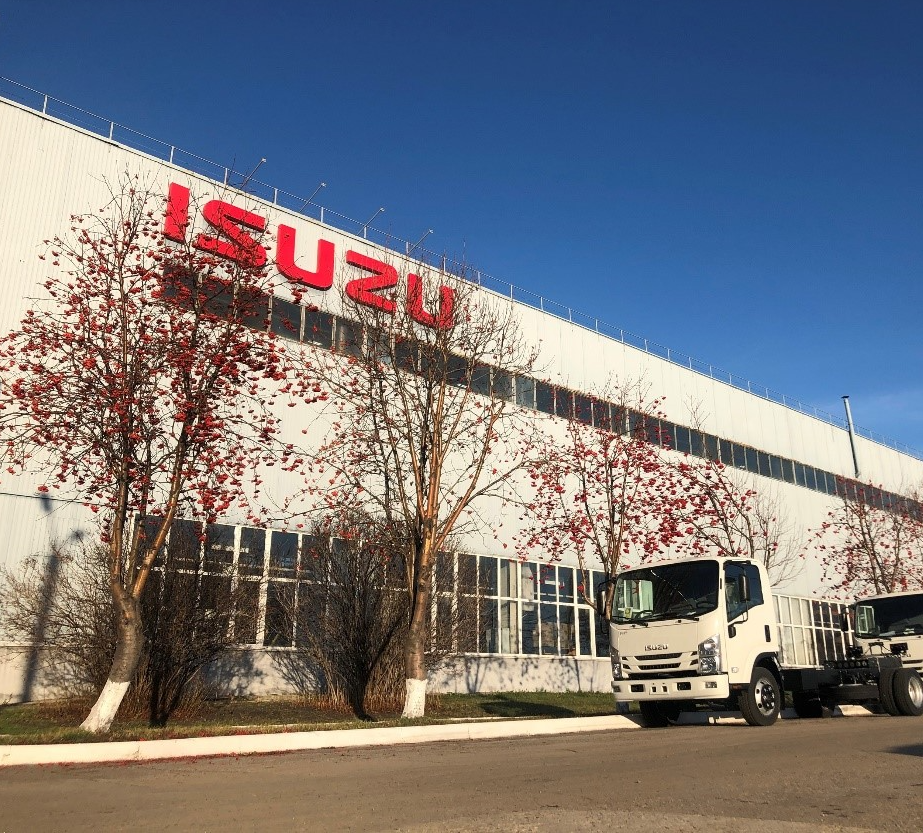 ISUZU
